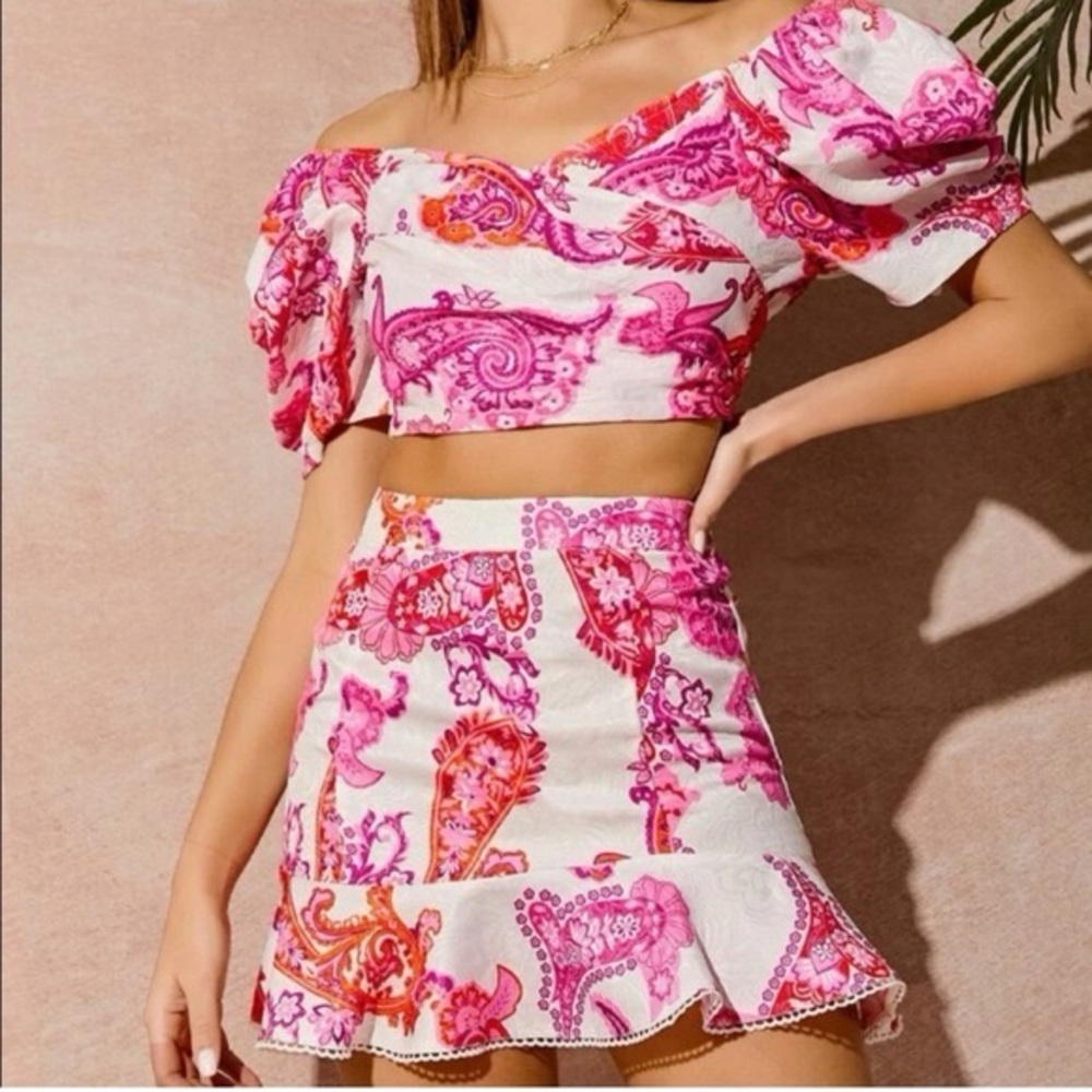 SHEIN Pink and White Floral Paisley Top and Mini Skirt Set- Size Medium